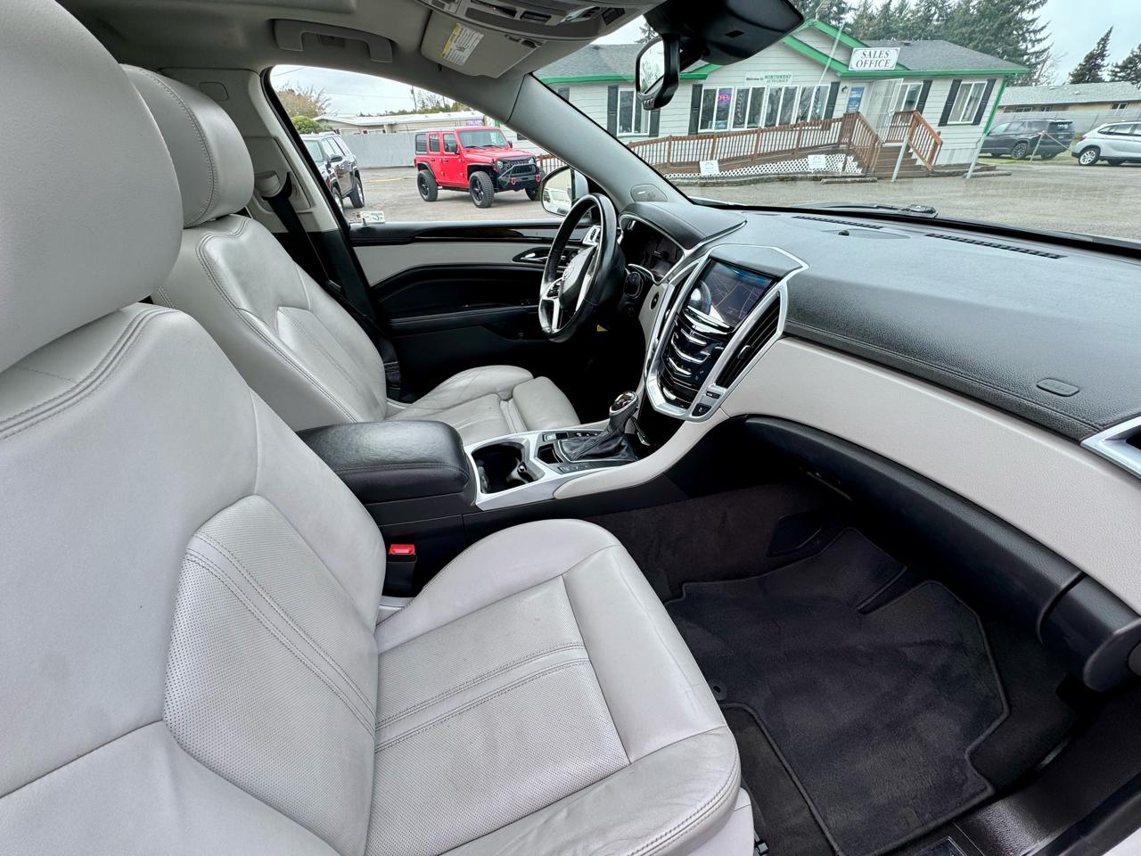 Cadillac SRX AWD 4dr Premium Collection 2013