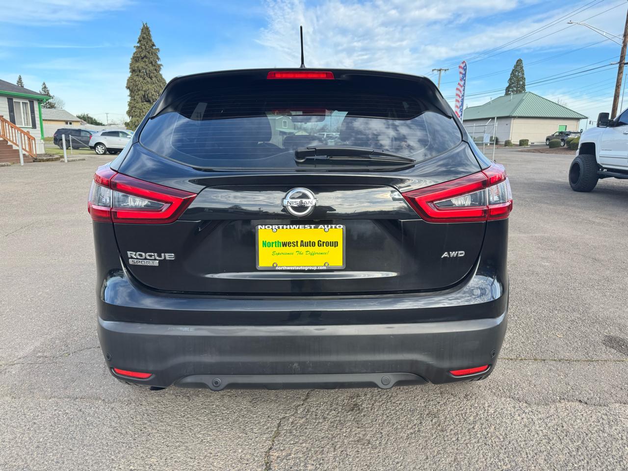 Nissan Rogue Sport AWD S 2021