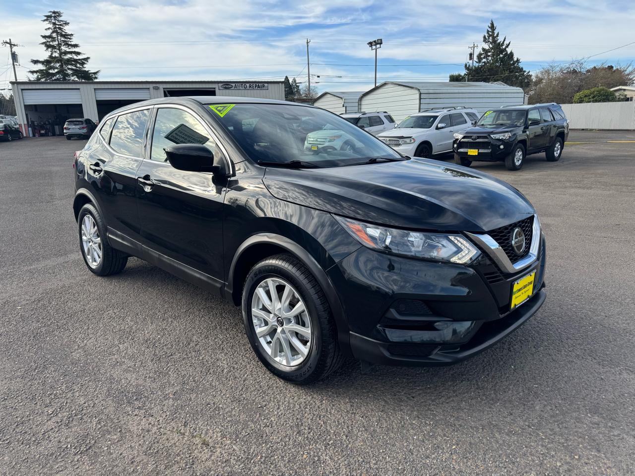 Nissan Rogue Sport AWD S 2021
