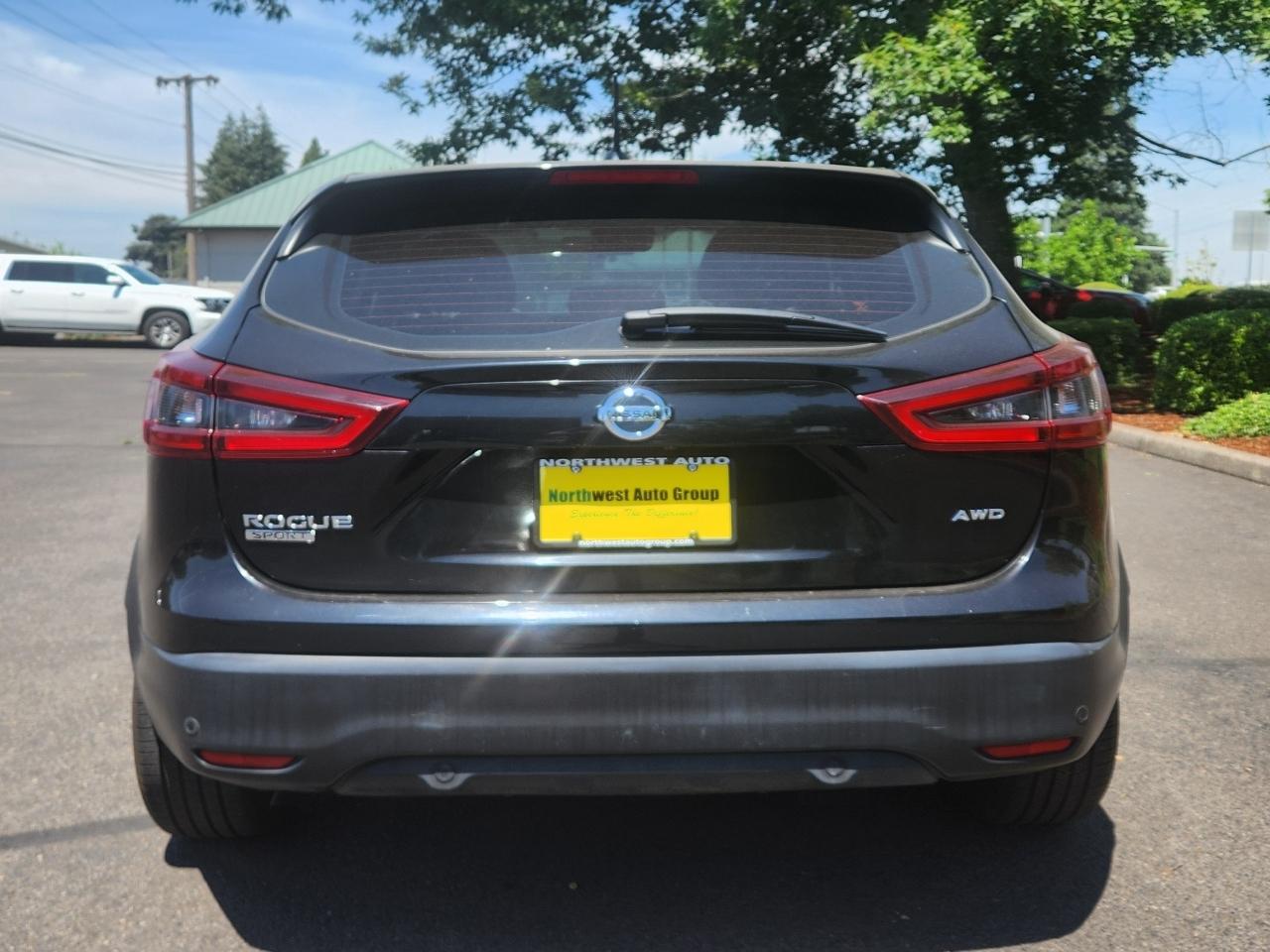 Nissan Rogue Sport AWD S 2021