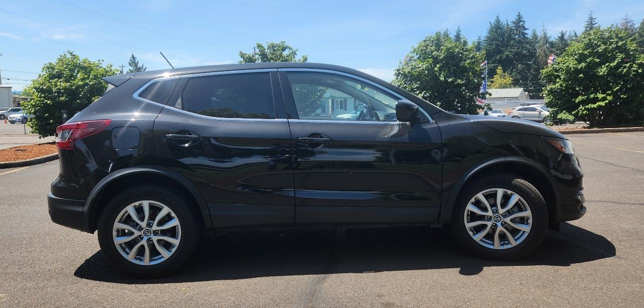 Nissan Rogue Sport AWD S 2021