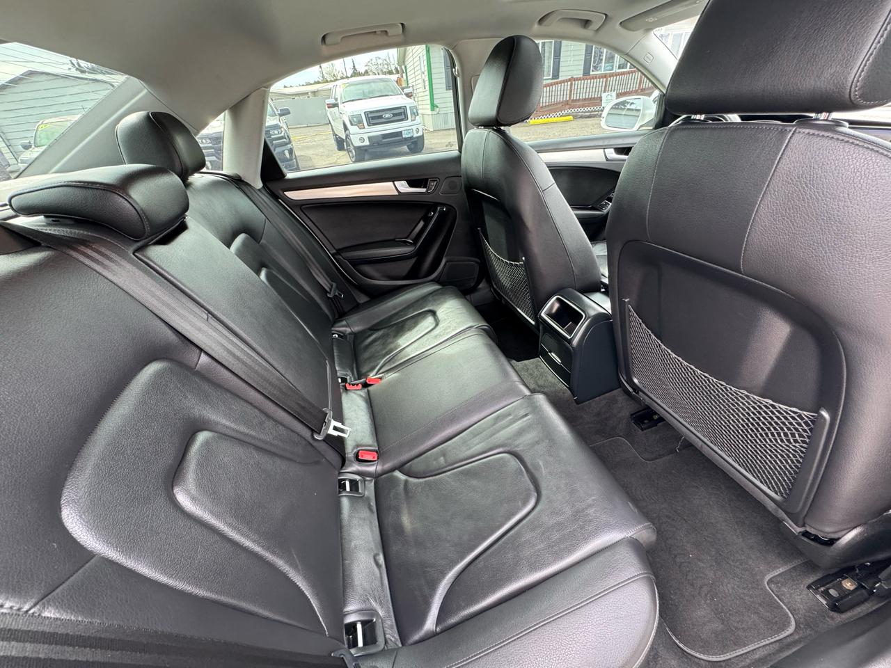 Audi A4 4dr Sdn Auto quattro 2.0T Premium 2014