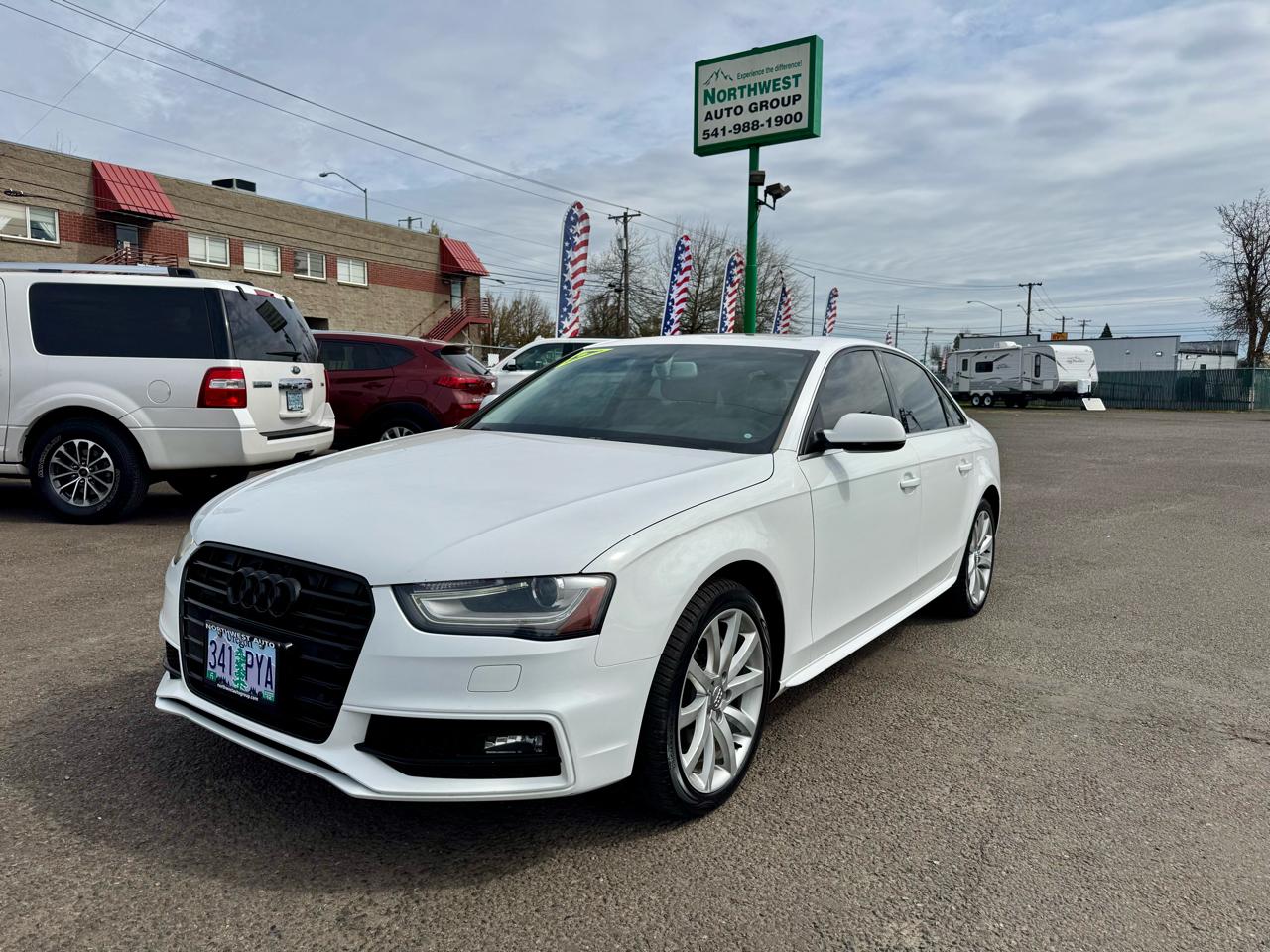 2014 Audi A4 4dr Sdn Auto quattro 2.0T Premium