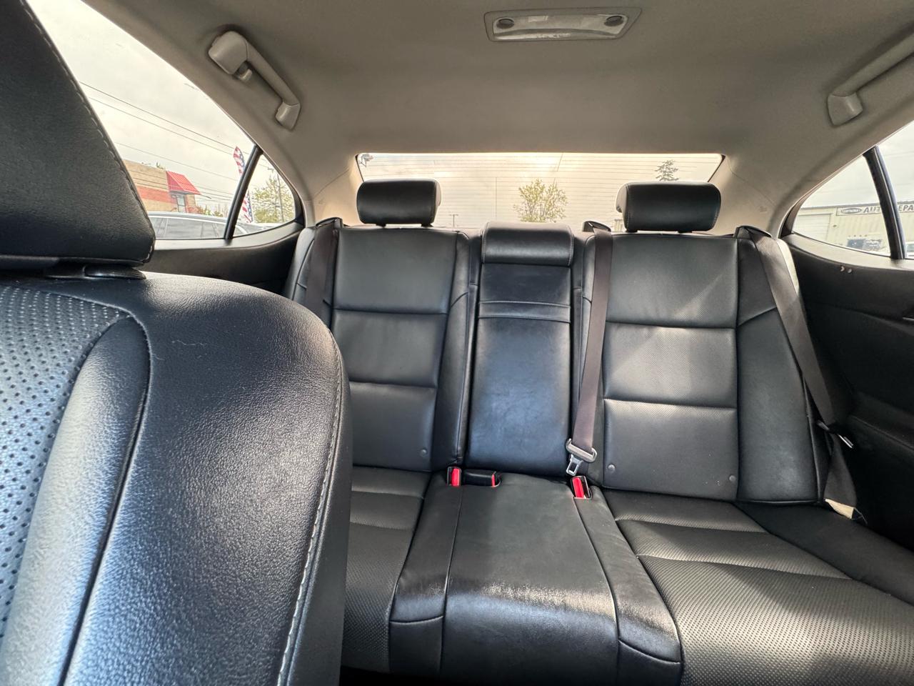 Lexus ES 350 4dr Sdn 2015