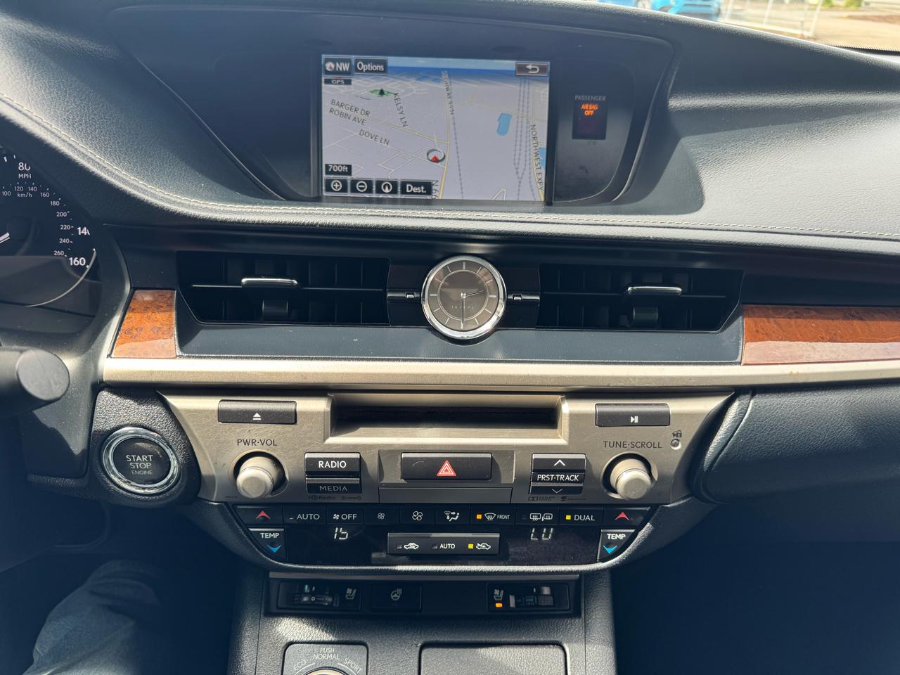 Lexus ES 350 4dr Sdn 2015