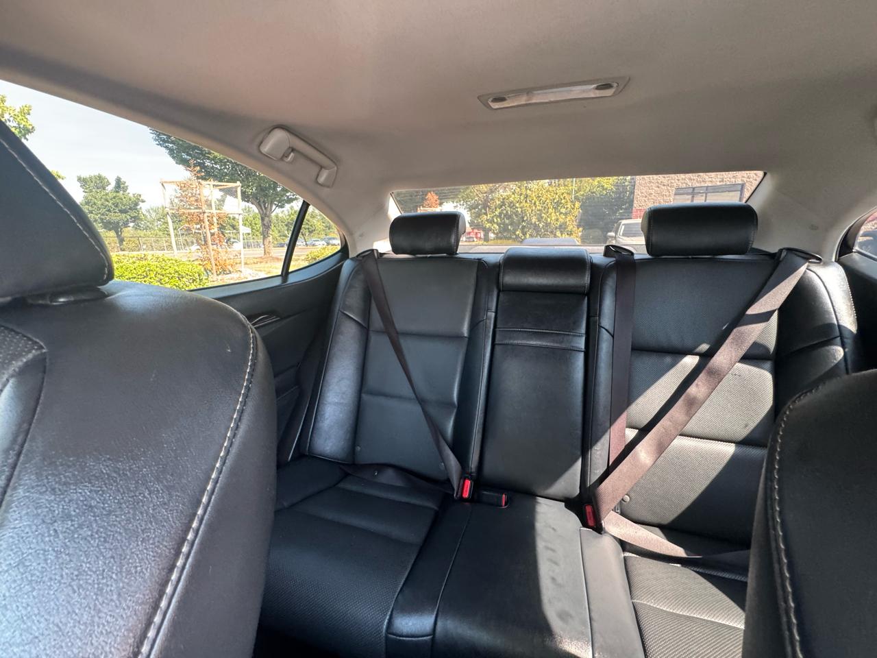 Lexus ES 350 4dr Sdn 2015