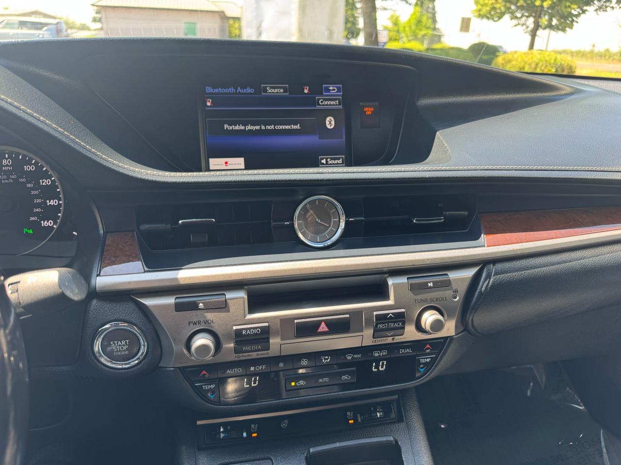 Lexus ES 350 4dr Sdn 2015
