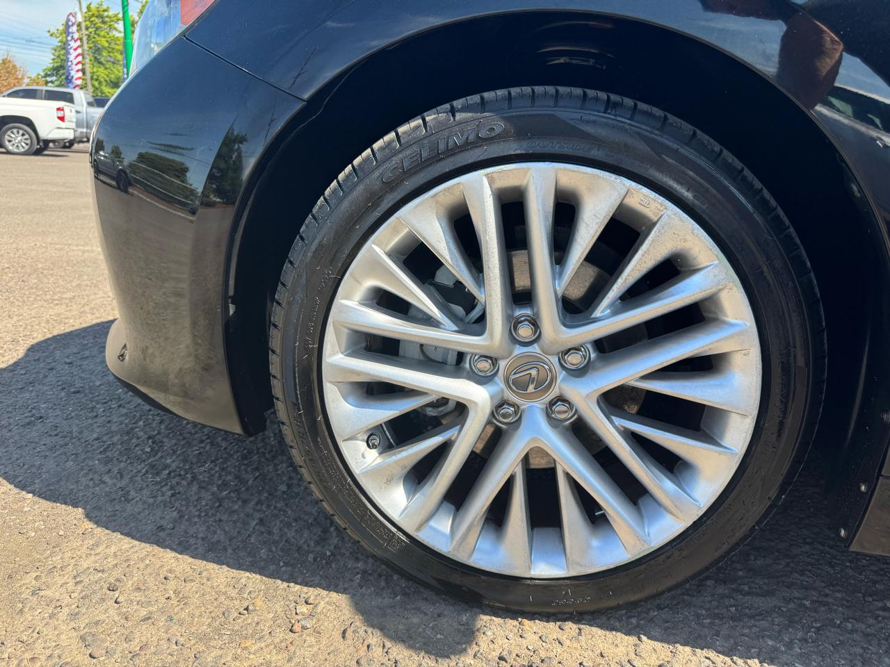 Lexus ES 350 4dr Sdn 2015