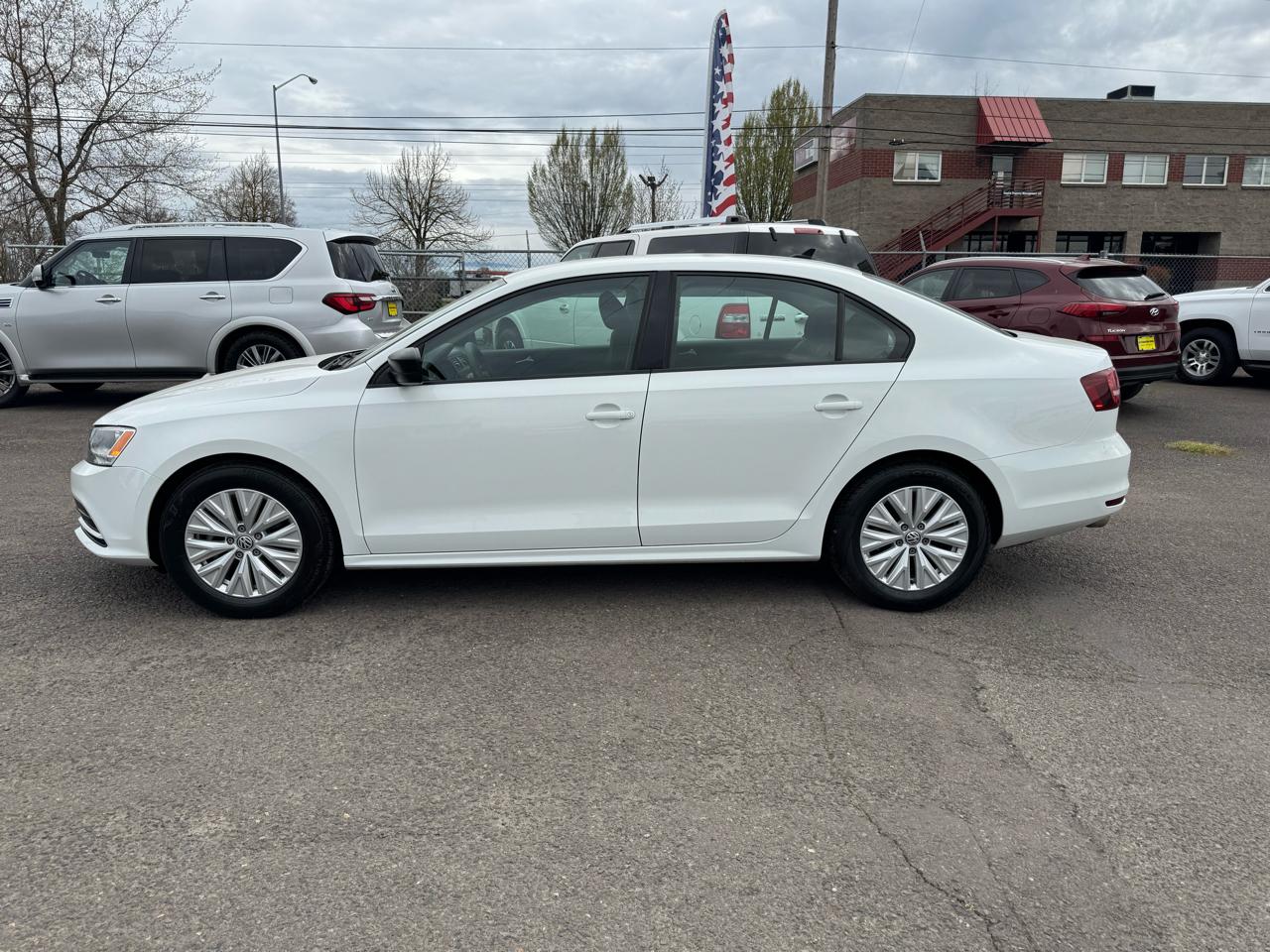 Volkswagen Jetta Sedan 4dr Man 1.4T S 2016
