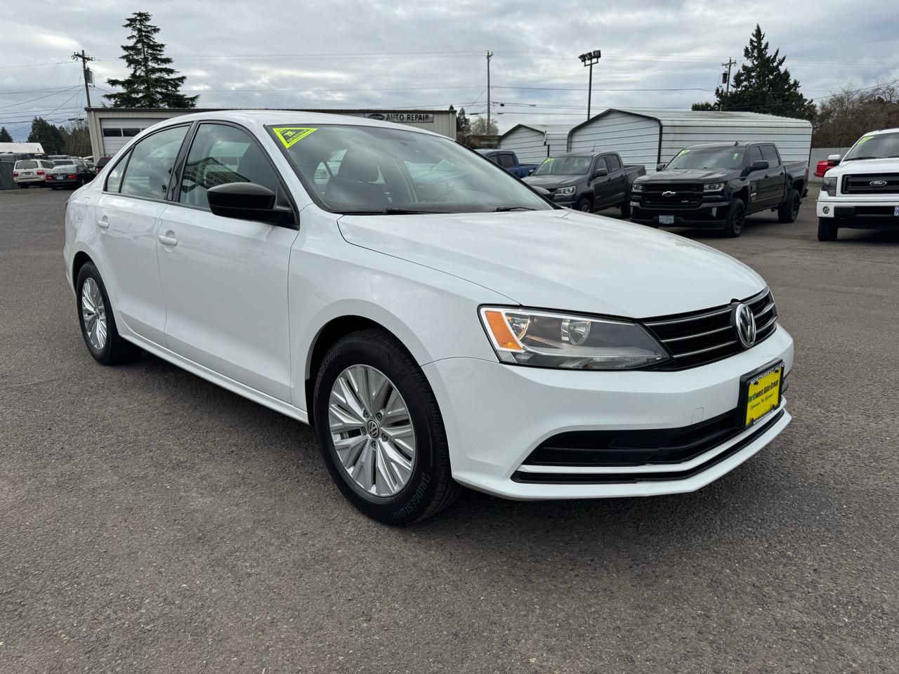 Volkswagen Jetta Sedan 4dr Man 1.4T S 2016
