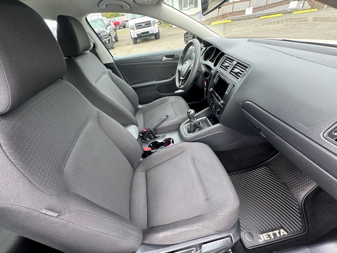 Volkswagen Jetta Sedan 4dr Man 1.4T S 2016