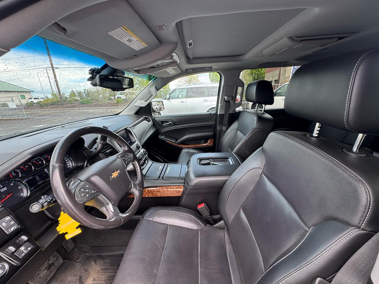 Chevrolet Suburban 4WD 4dr 1500 Premier 2018