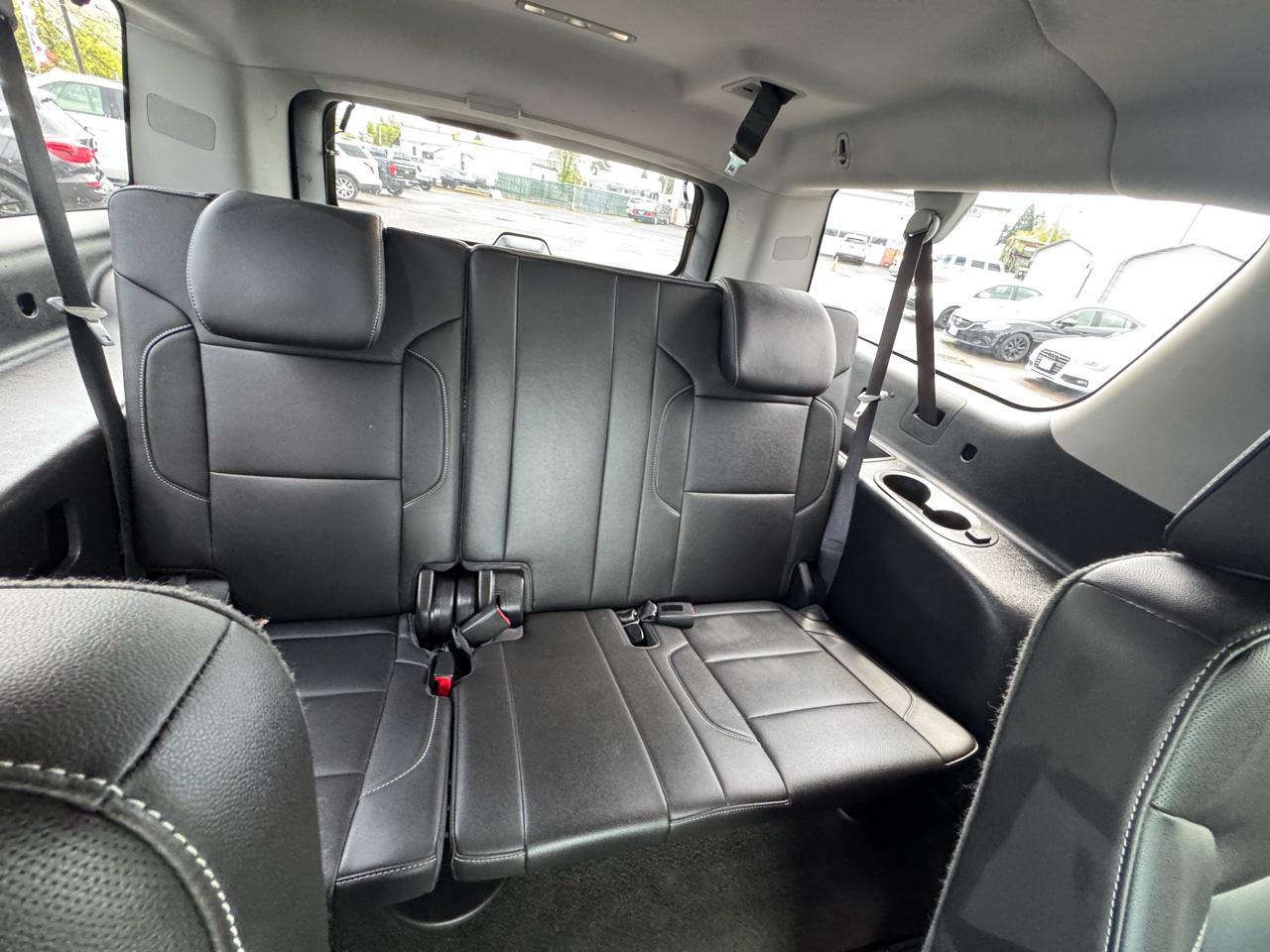 Chevrolet Suburban 4WD 4dr 1500 Premier 2018