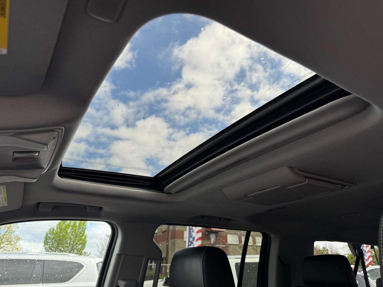 Chevrolet Suburban 4WD 4dr 1500 Premier 2018