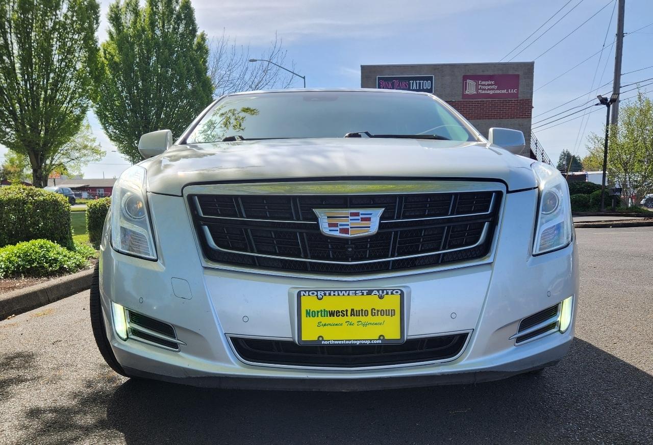 Cadillac XTS 4dr Sdn Luxury Collection AWD 2016