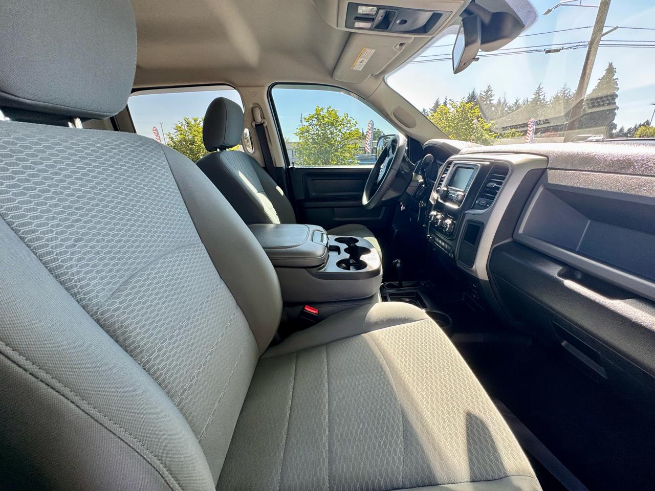 RAM 2500 4WD Crew Cab 169" Tradesman 2016