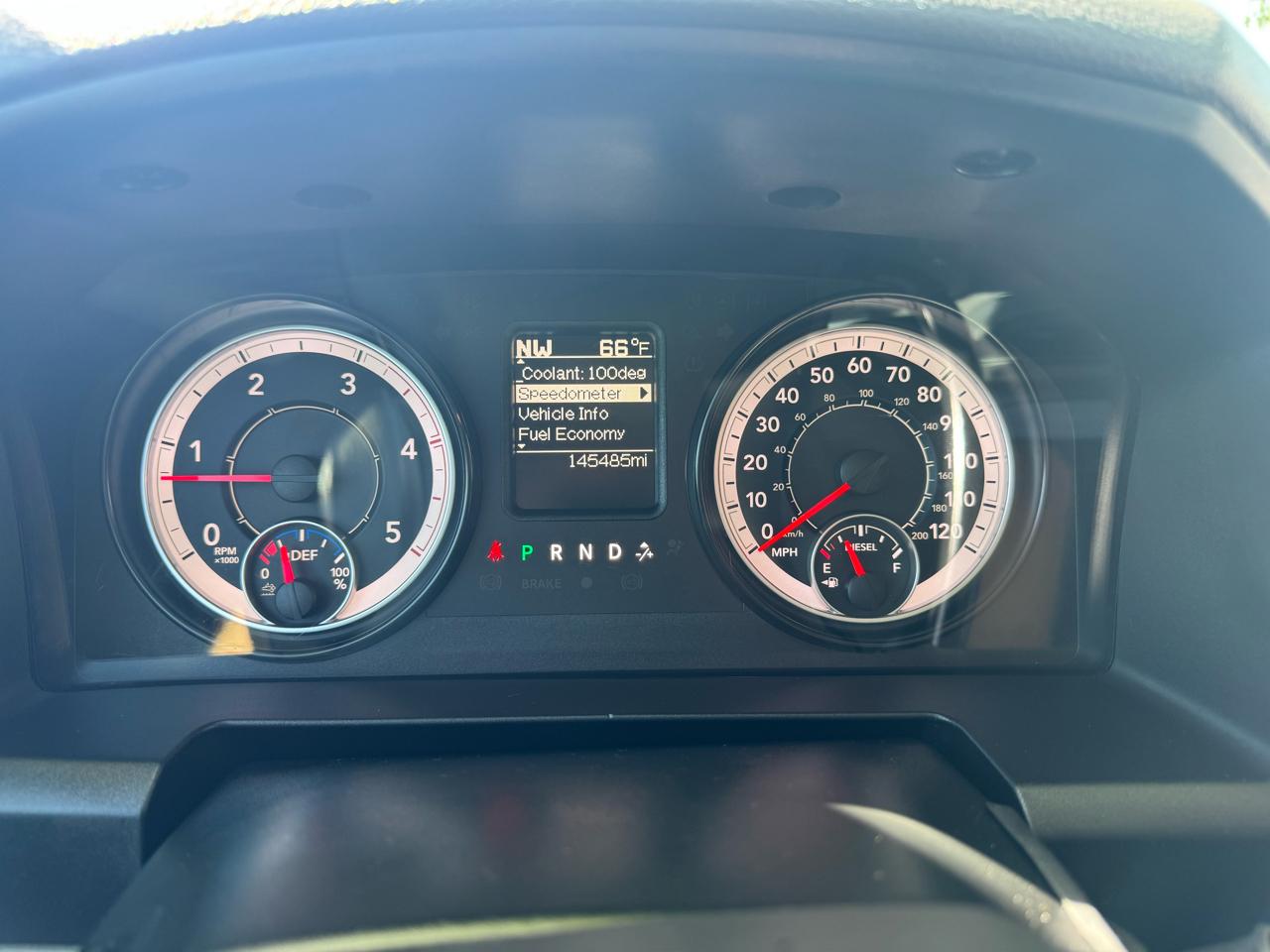 RAM 2500 4WD Crew Cab 169" Tradesman 2016