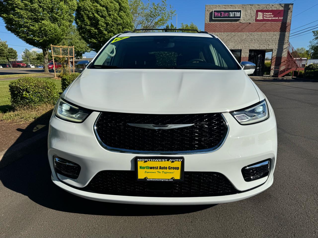 Chrysler Pacifica Limited FWD 2022