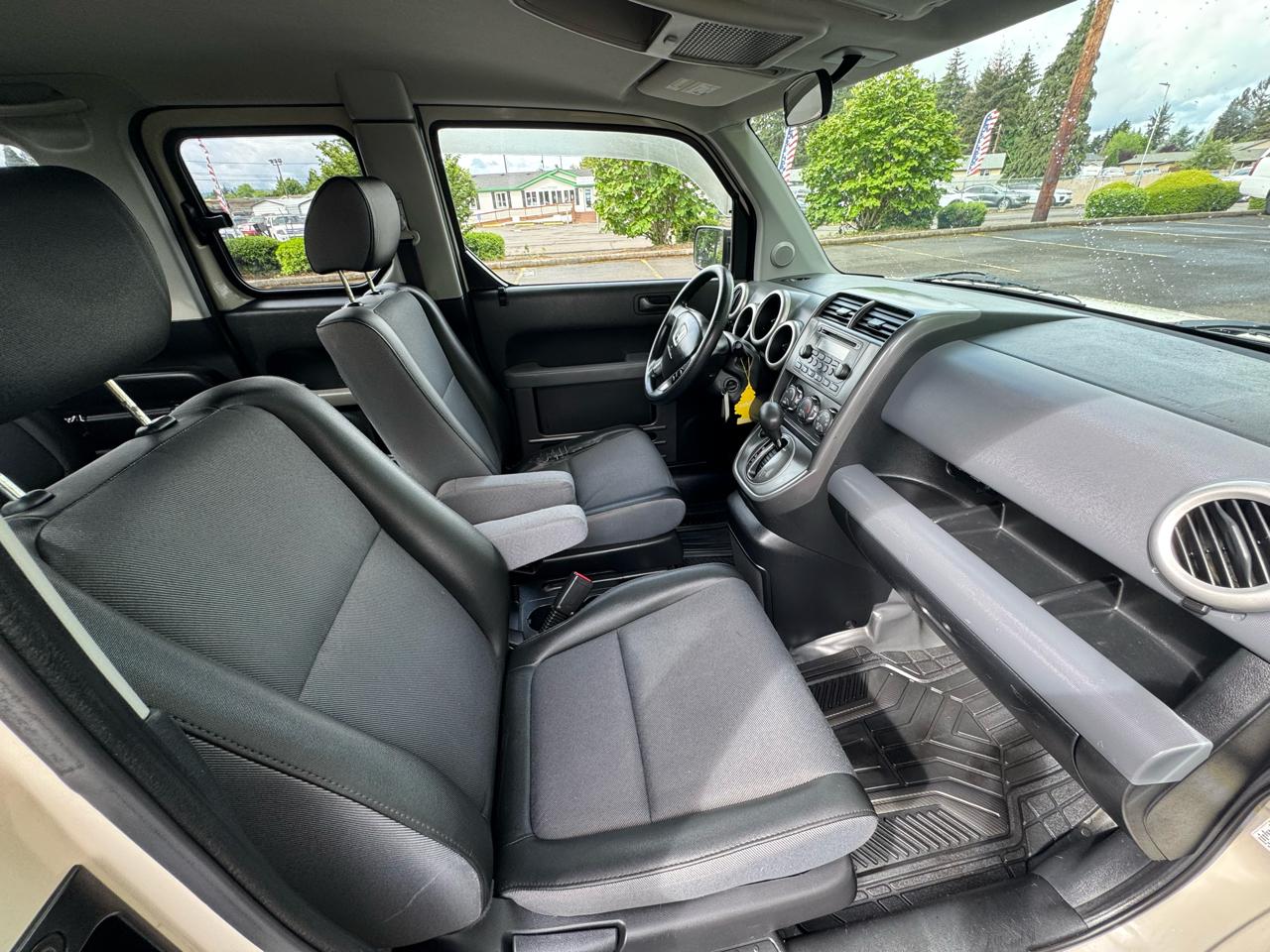 Honda Element 4WD EX AT 2005