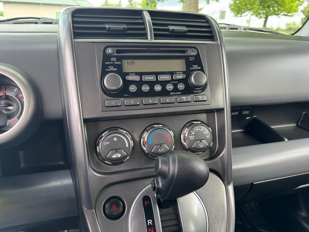 Honda Element 4WD EX AT 2005