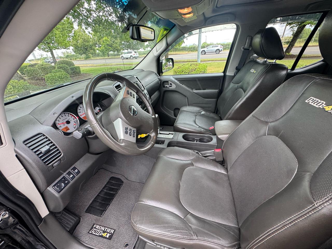 Nissan Frontier Crew Cab 4x4 PRO-4X Auto 2019
