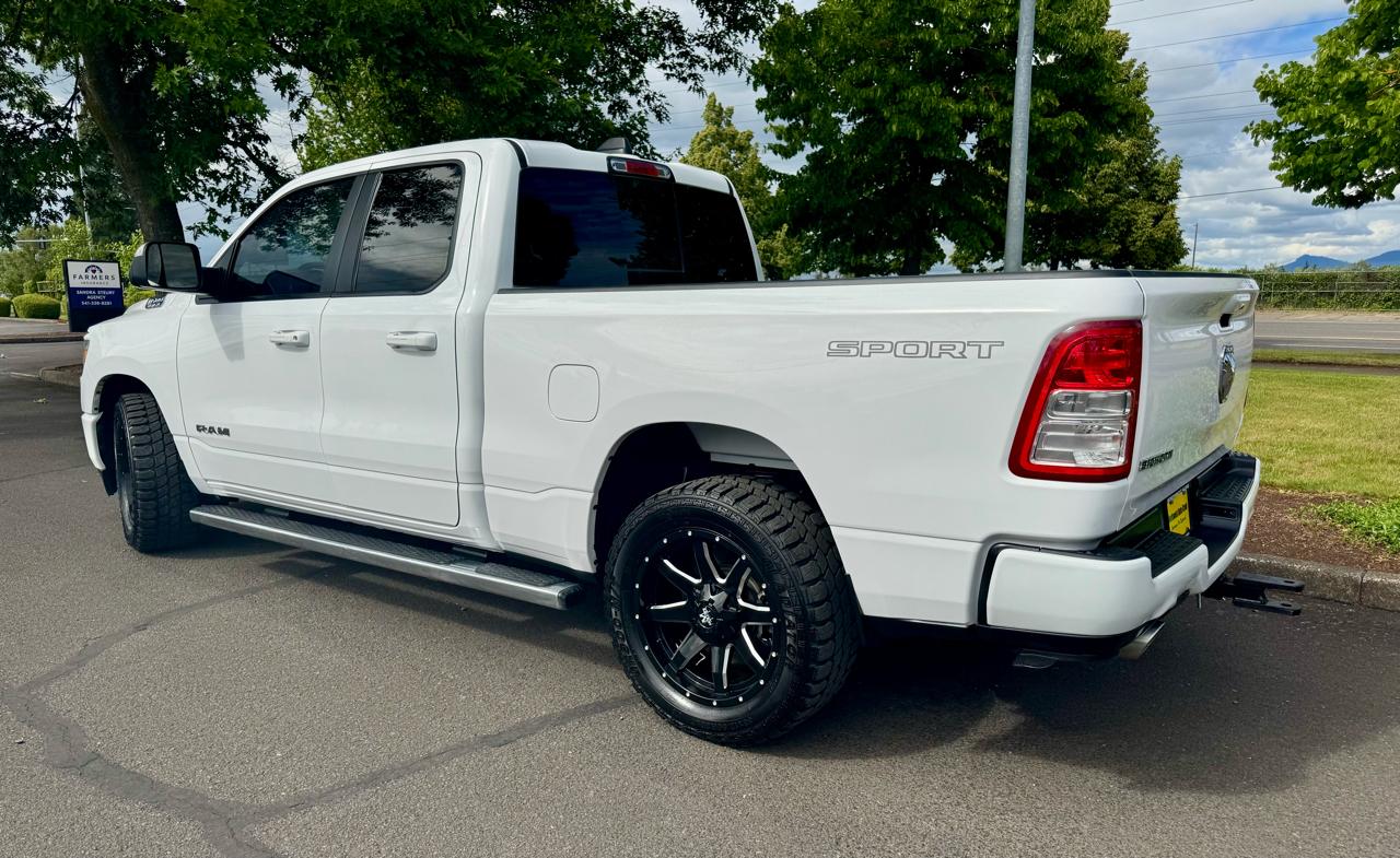 RAM 1500 Big Horn 4x2 Quad Cab 6'4" Box 2020