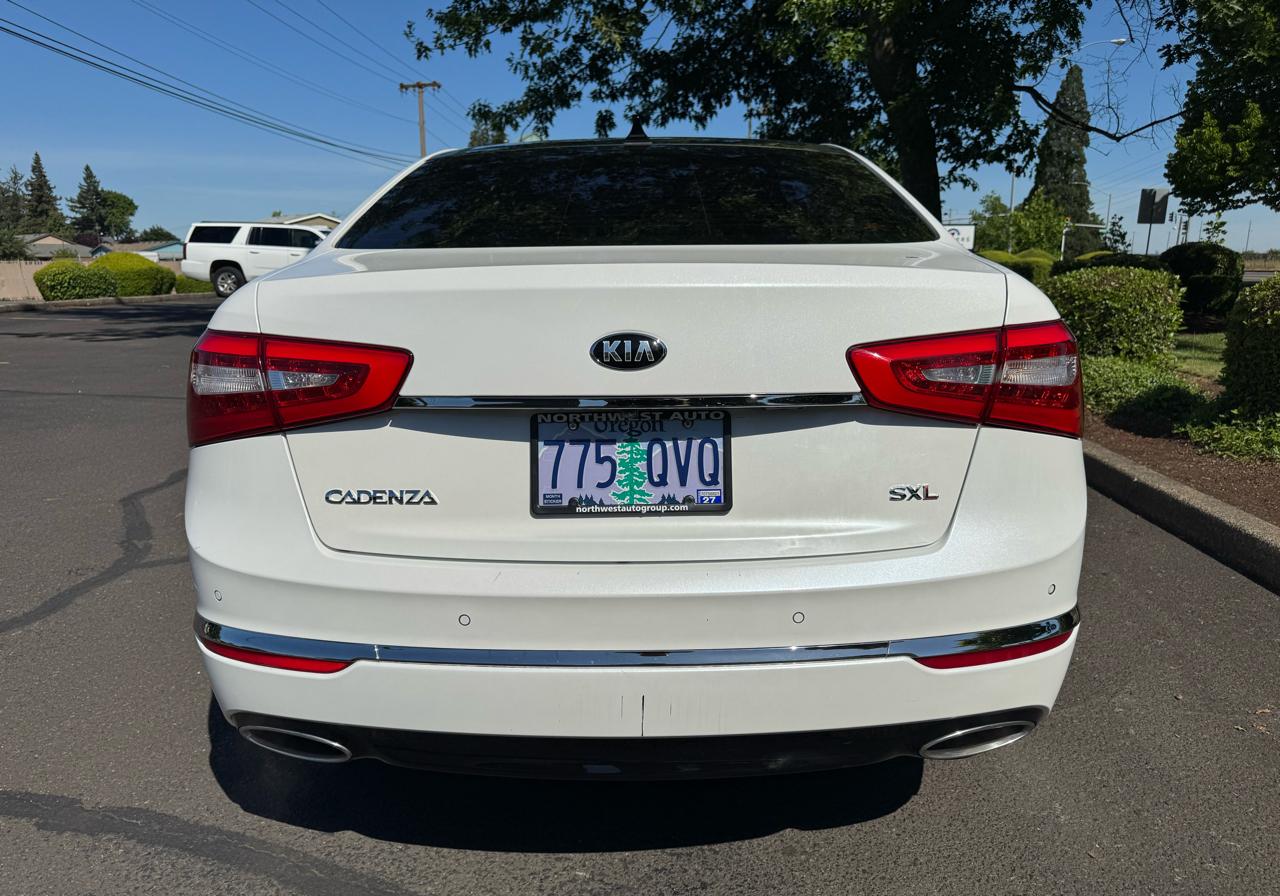 Kia Cadenza 4dr Sdn Limited 2016