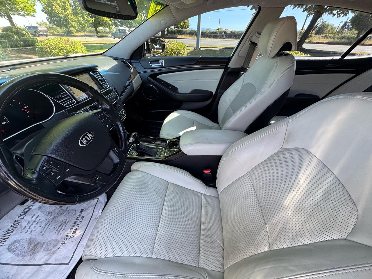 Kia Cadenza 4dr Sdn Limited 2016