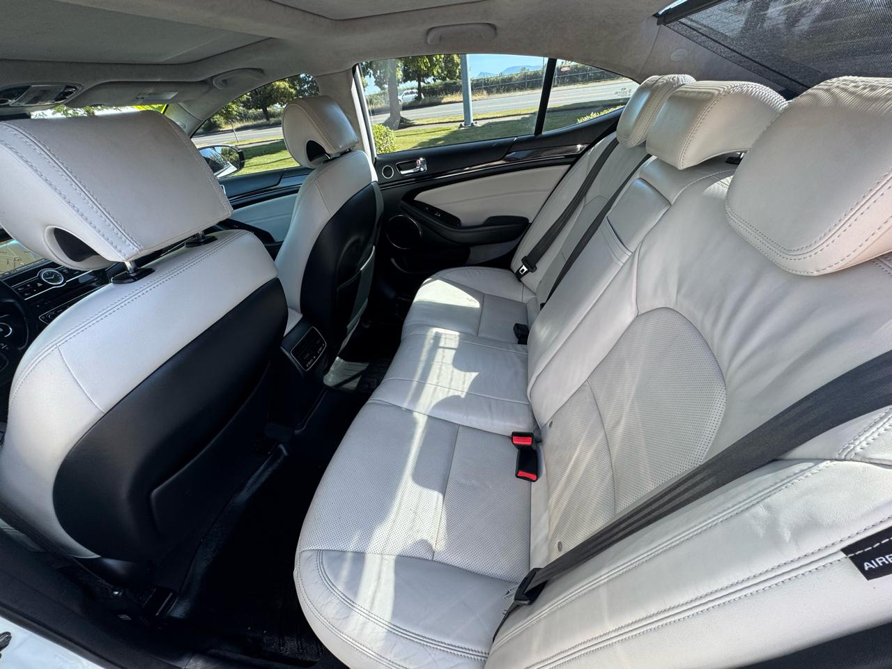 Kia Cadenza 4dr Sdn Limited 2016