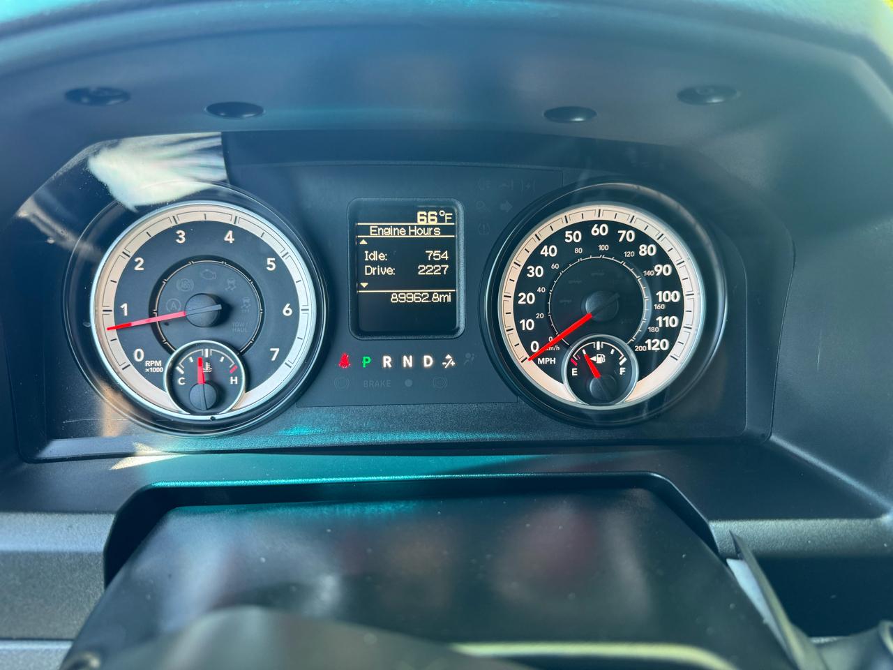 RAM 2500 4WD Crew Cab 169" Tradesman 2015