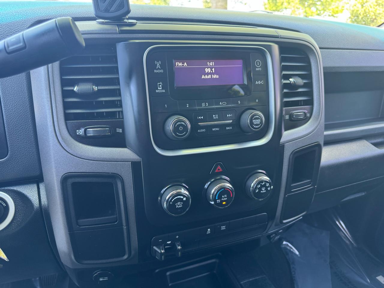 RAM 2500 4WD Crew Cab 169" Tradesman 2015