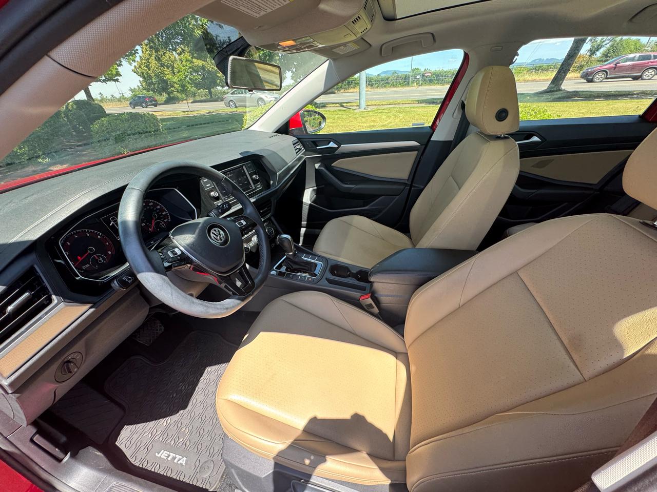Volkswagen Jetta R-Line Auto w/SULEV 2019