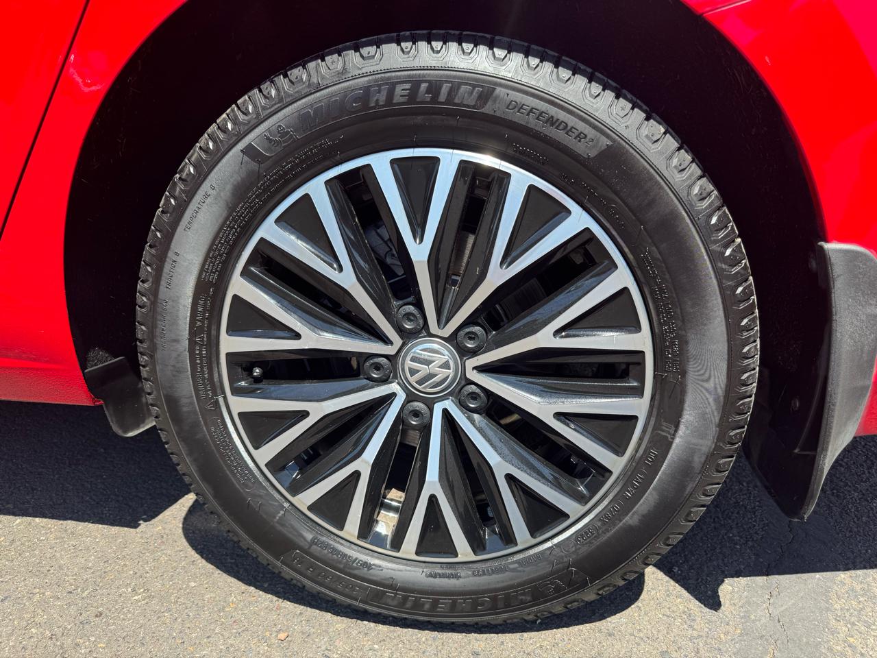 Volkswagen Jetta R-Line Auto w/SULEV 2019