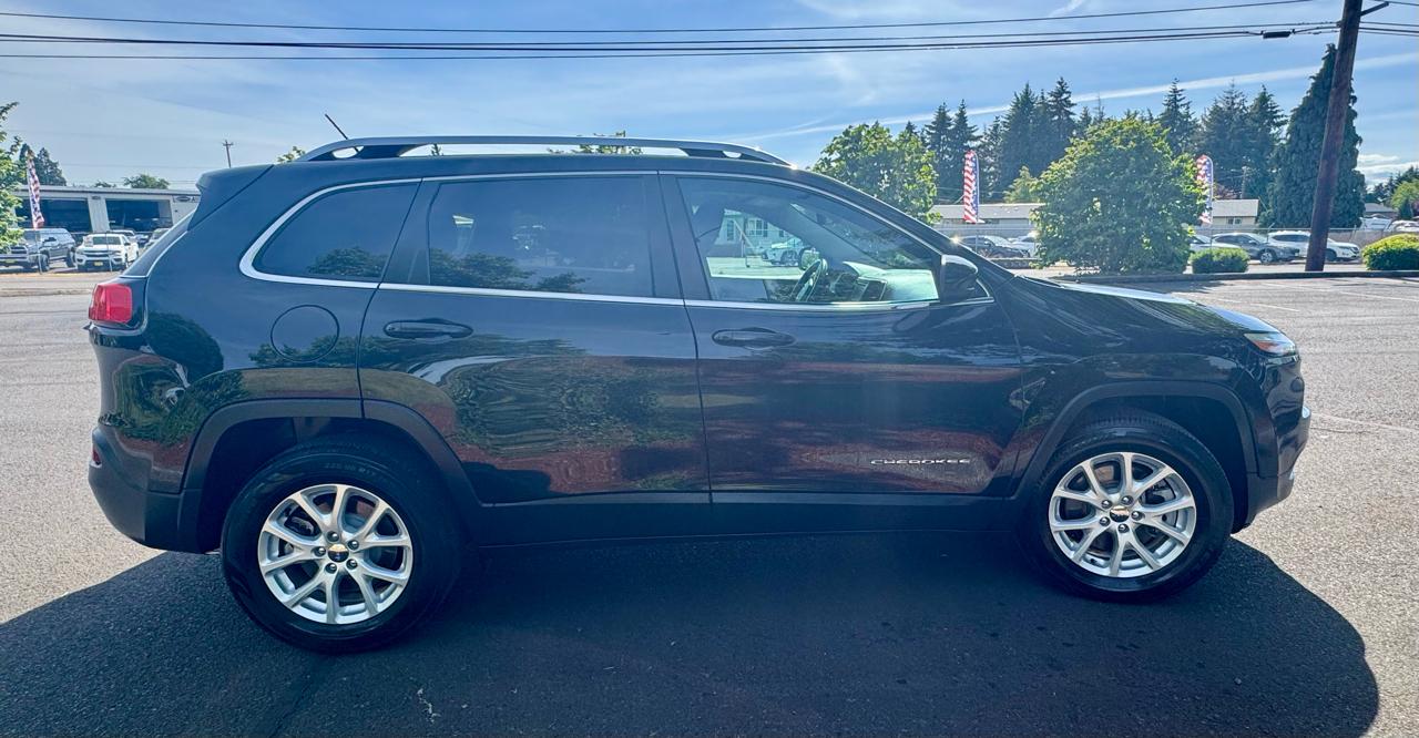 Jeep Cherokee 4WD 4dr Latitude 2016