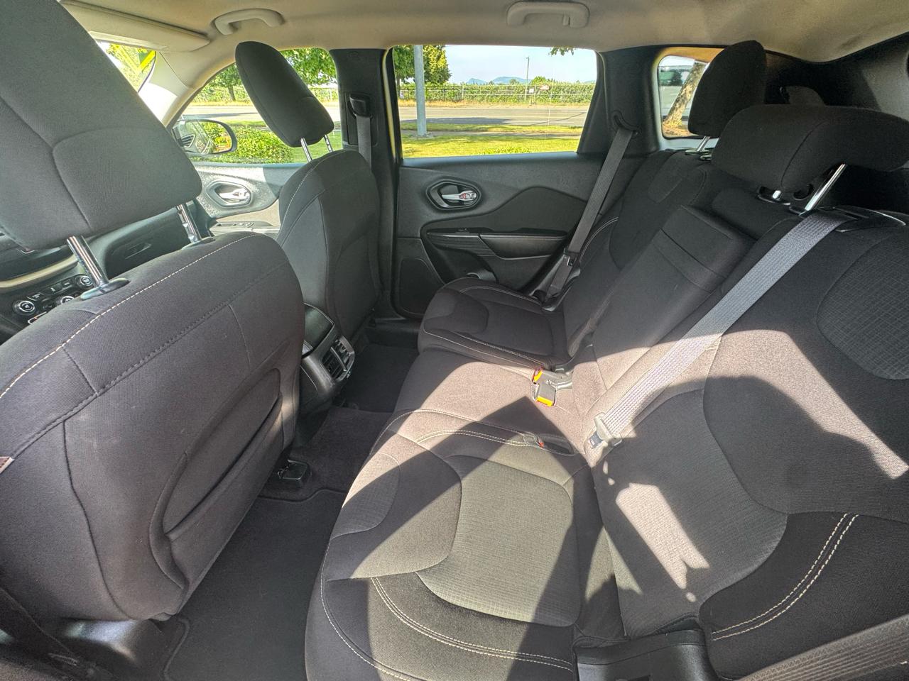 Jeep Cherokee 4WD 4dr Latitude 2016