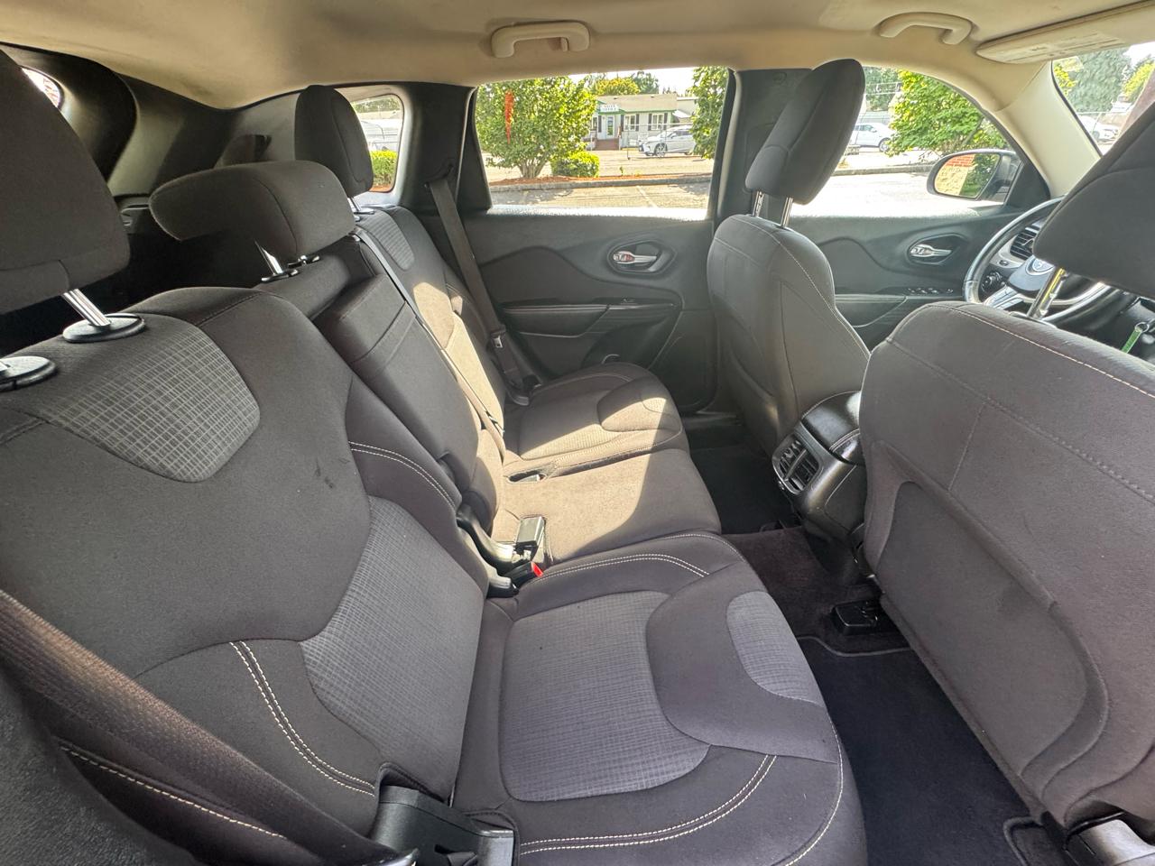 Jeep Cherokee 4WD 4dr Latitude 2016