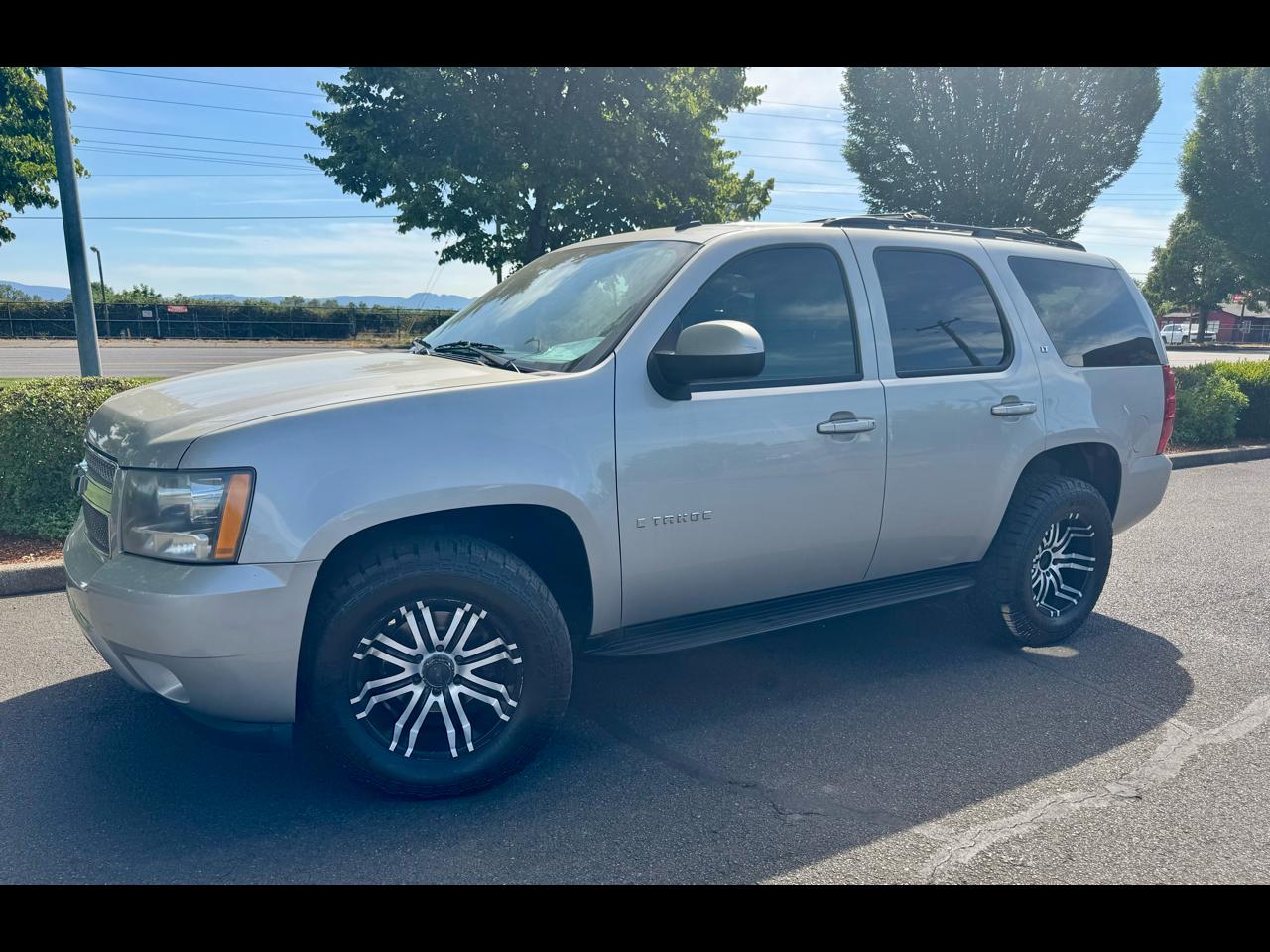 2009 Chevrolet Tahoe 2WD 4dr 1500 LT w/2LT