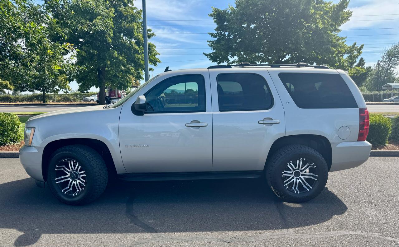 Chevrolet Tahoe 2WD 4dr 1500 LT w/2LT 2009