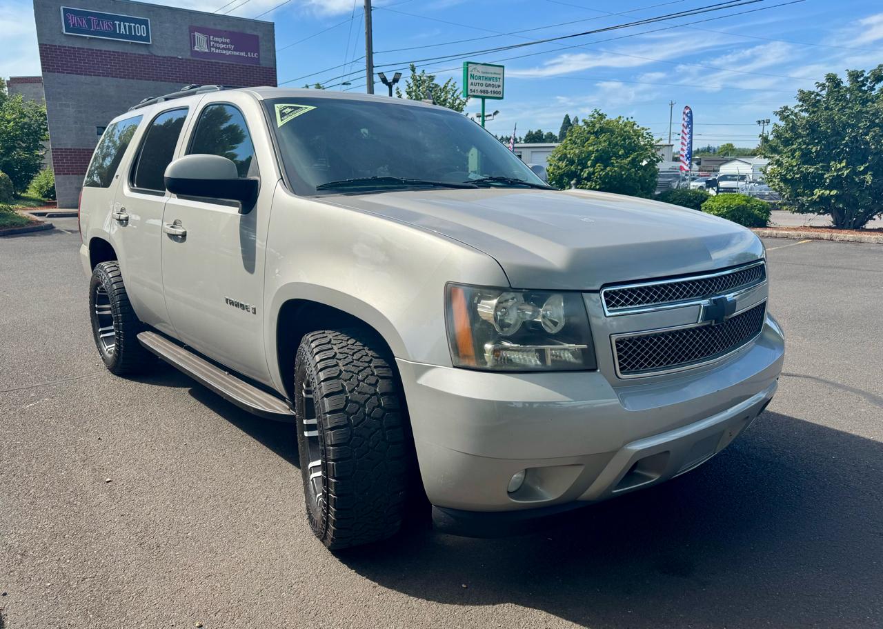 Chevrolet Tahoe 2WD 4dr 1500 LT w/2LT 2009