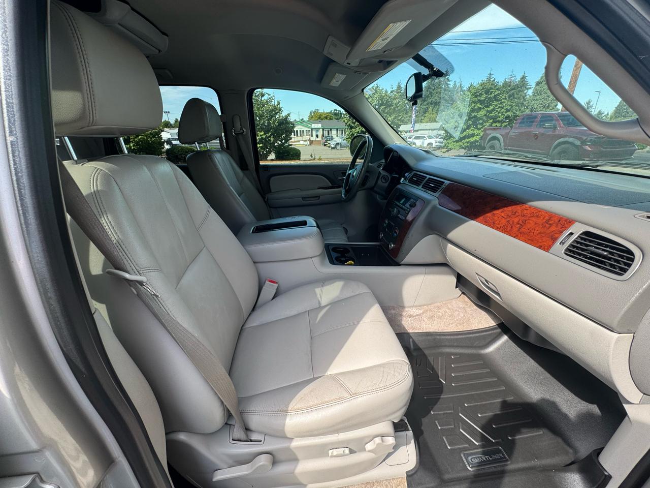 Chevrolet Tahoe 2WD 4dr 1500 LT w/2LT 2009