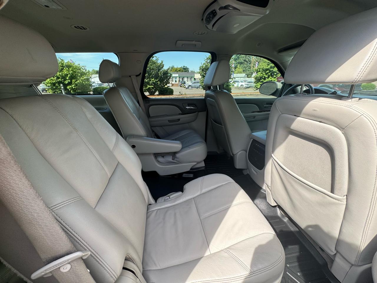 Chevrolet Tahoe 2WD 4dr 1500 LT w/2LT 2009