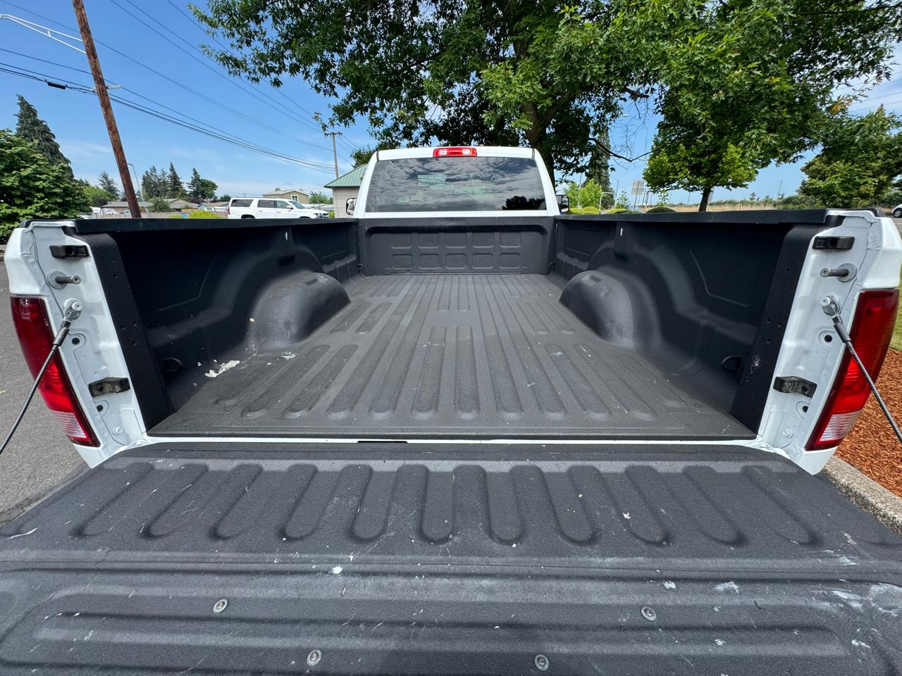 RAM 1500 4WD Reg Cab 140.5" Tradesman 2015