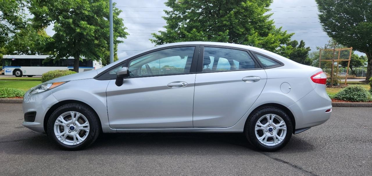 Ford Fiesta 4dr Sdn SE 2016