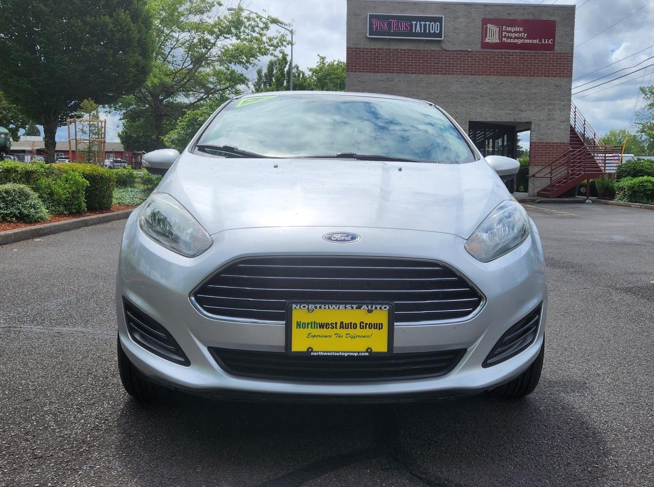 Ford Fiesta 4dr Sdn SE 2016