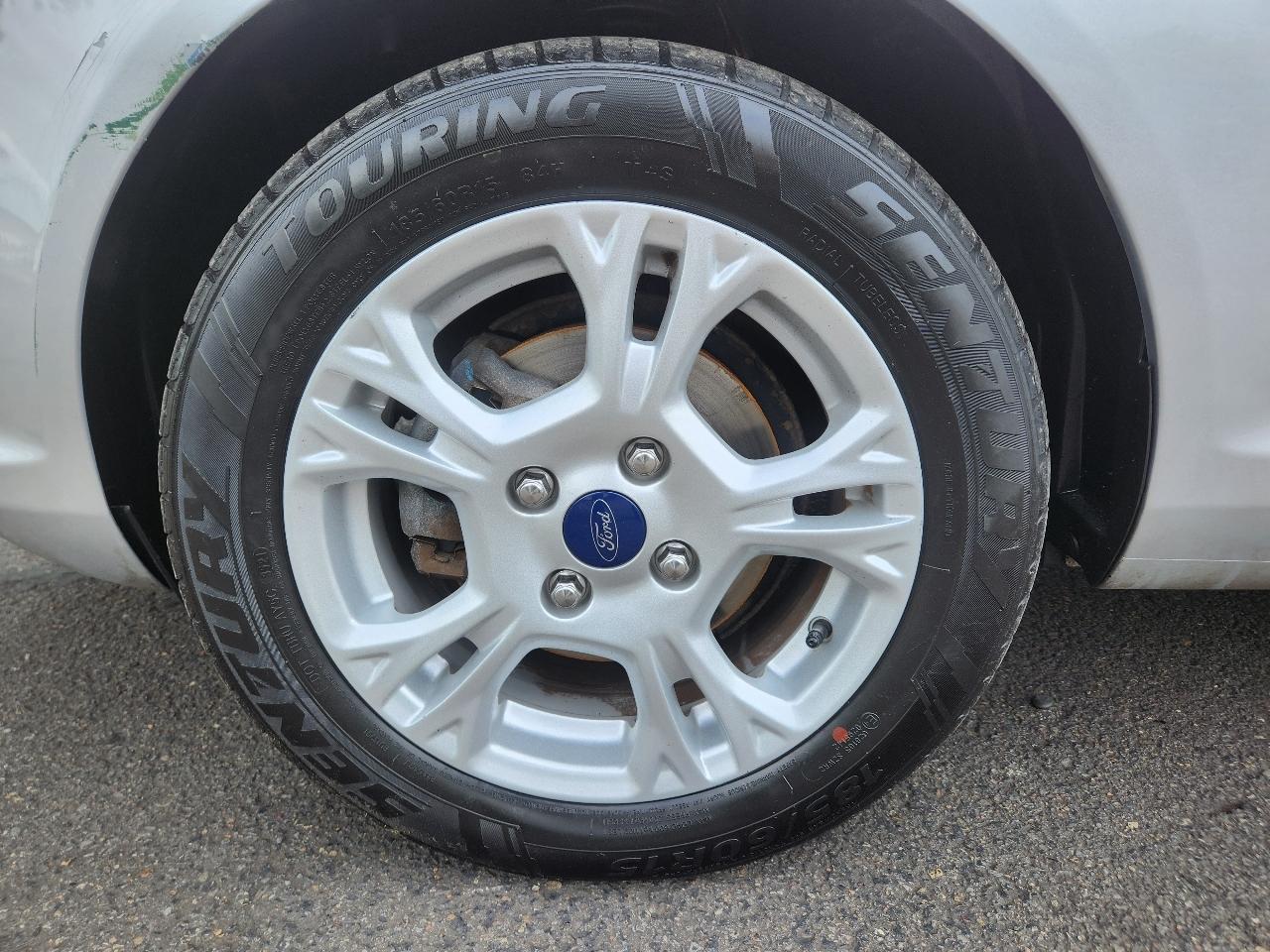 Ford Fiesta 4dr Sdn SE 2016