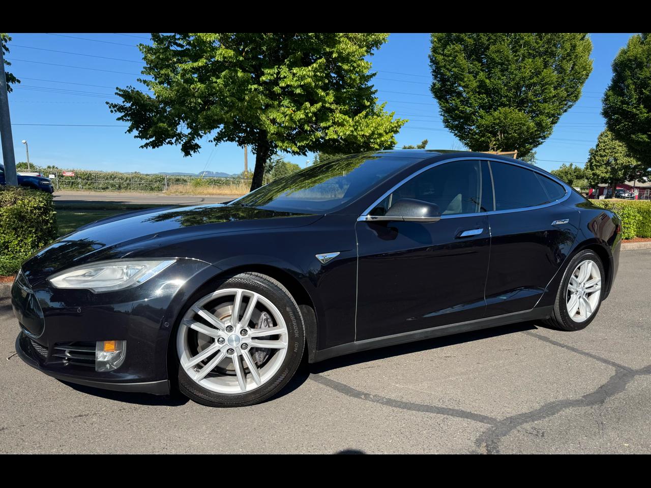 2015 Tesla Model S 4dr Sdn AWD P90D