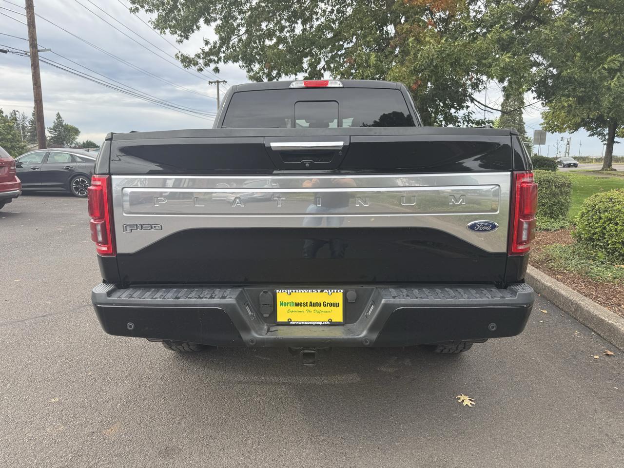 Ford F-150 4WD SuperCrew 145" Platinum 2016