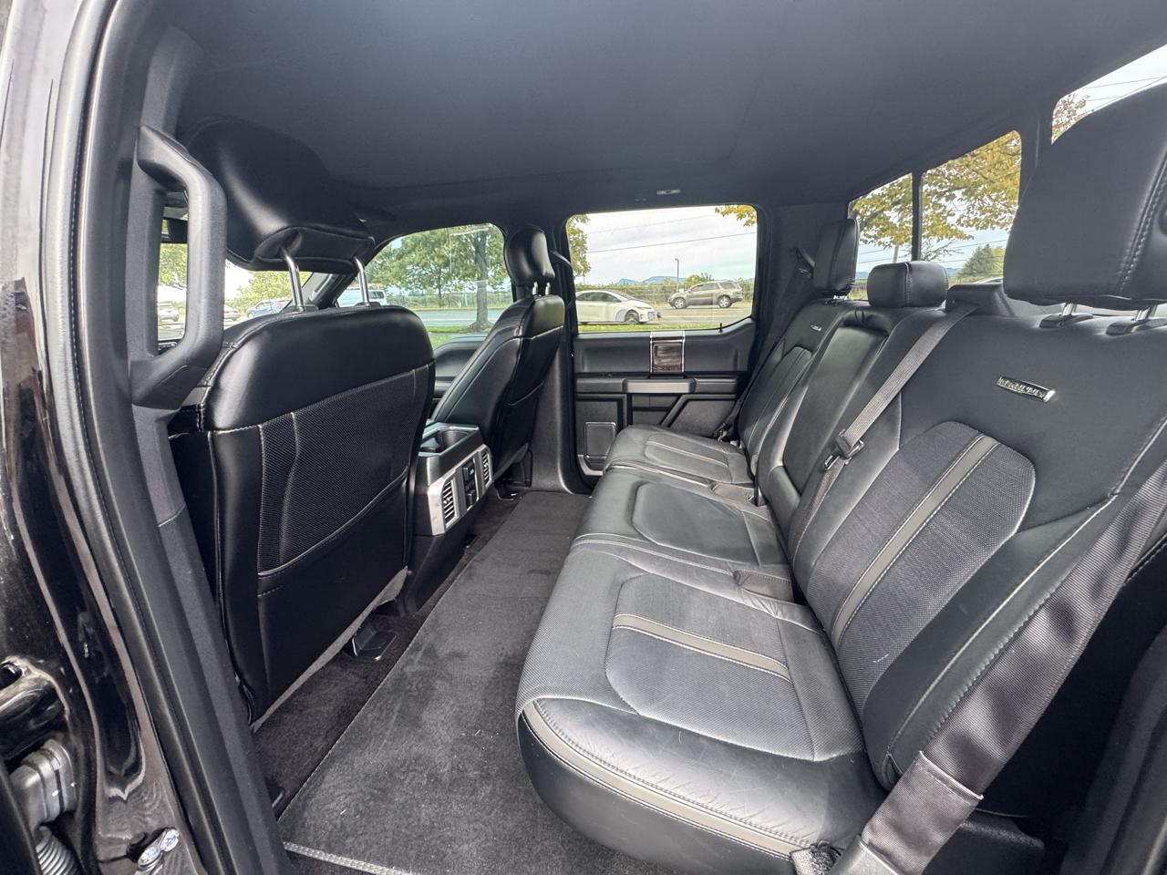 Ford F-150 4WD SuperCrew 145" Platinum 2016
