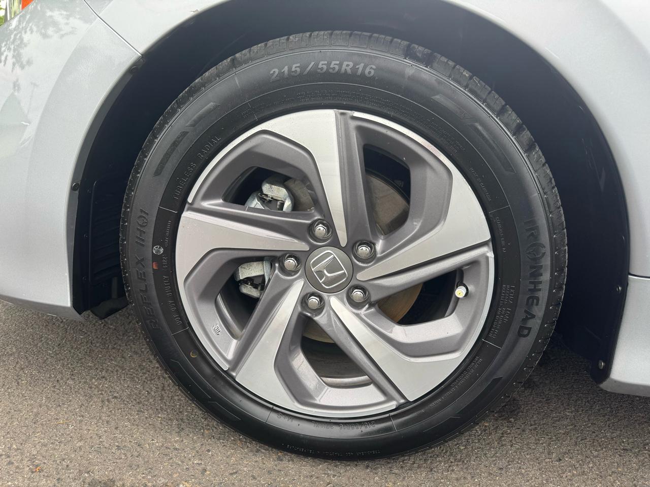 Honda Insight LX CVT 2019