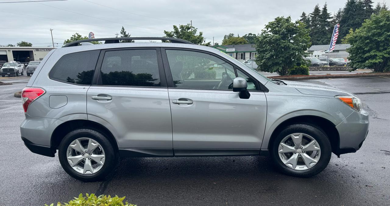 Subaru Forester 4dr CVT 2.5i Premium PZEV 2016